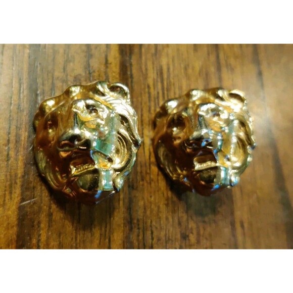 Vintage Fashion 3D Figural Goldtone Leo Lion Head Clip On Earrings - Picture 3 of 6